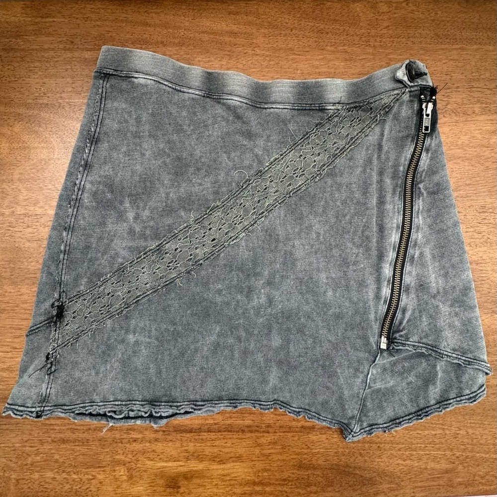 FREE PEOPLE MINI WRAP SKIRT SP